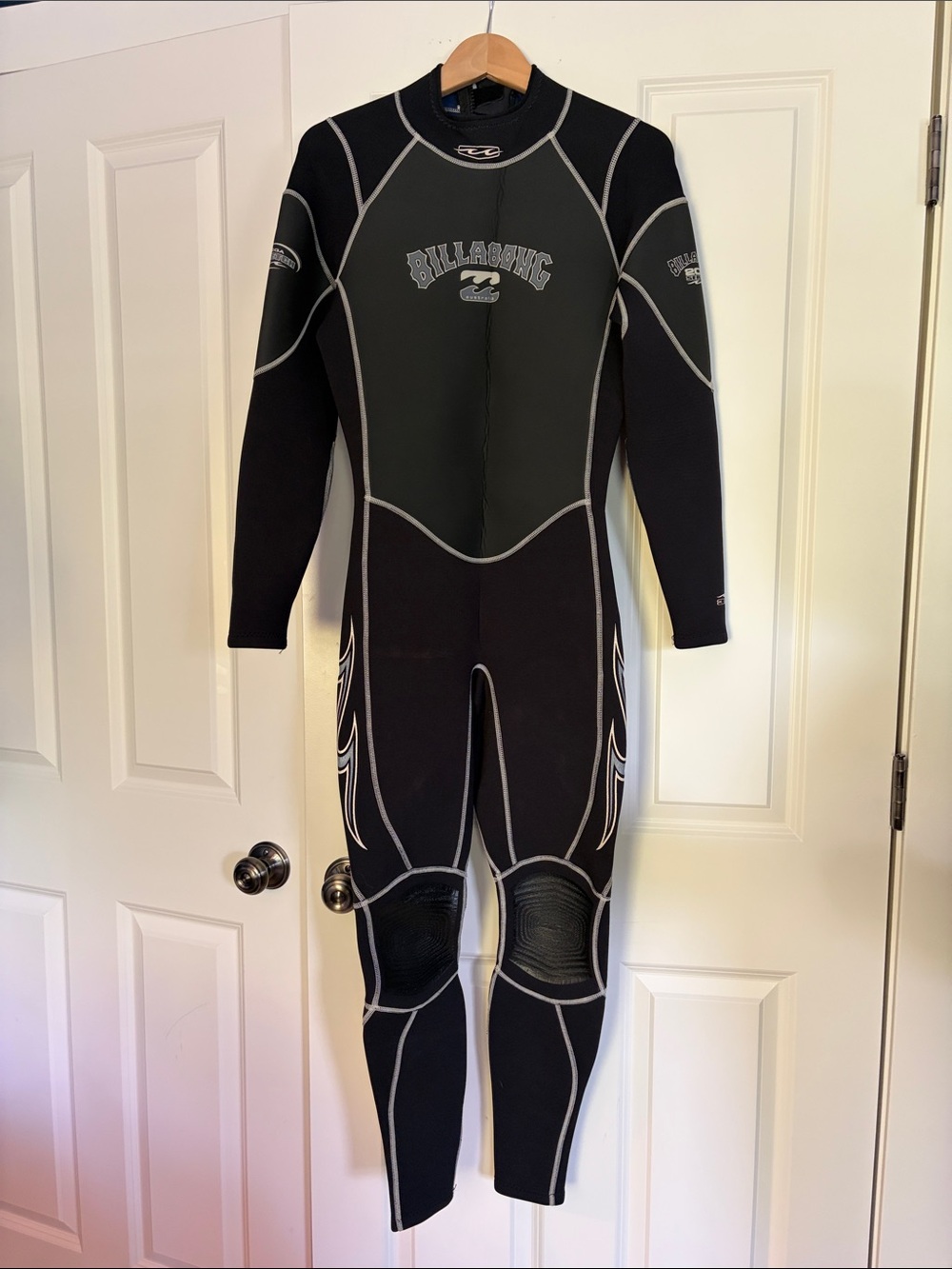 Billabong Kids Black and Gray Full Wetsuit One-Piece